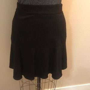 Sz 4 White House Black Market Skirt